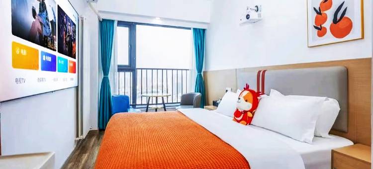 奥岚观影酒店(汇泉西悦城店)图片