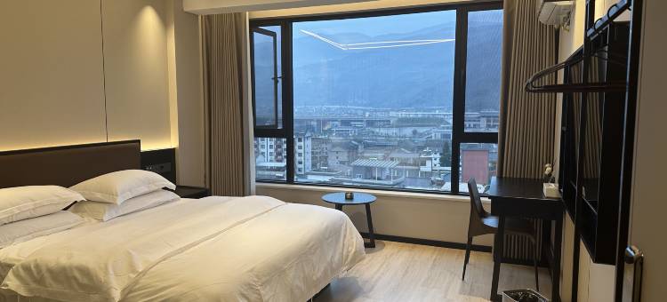 漾濞见山酒店图片