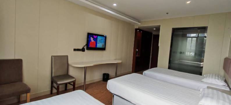 金色豪庭商务宾馆(盐城国际航运中心店)图片