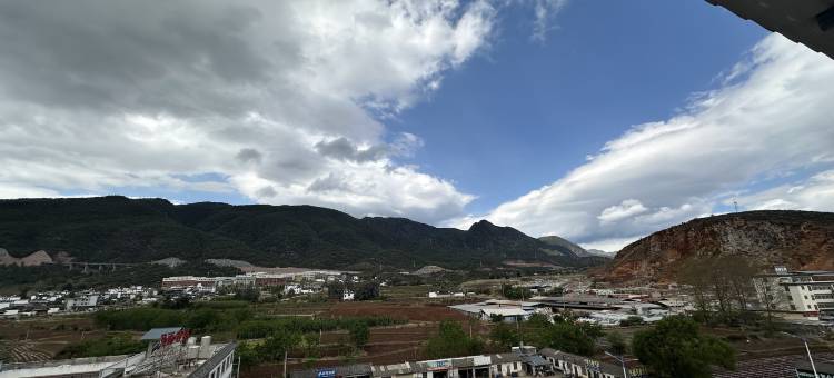 学府智慧酒店(丽江古城区师范学院店)图片