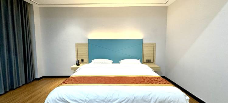 天鸿大酒店(滕州火车站店)图片