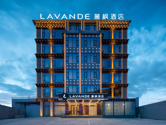 麗枫酒店(318国道甘孜巴塘店)