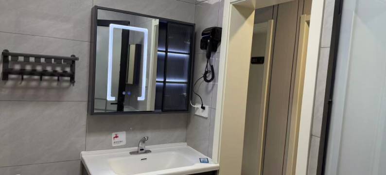 安佳青年公寓(苏州石湖东路地铁站店)图片