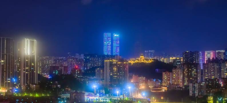 小喜居城市酒店(贵阳青云市集甲秀楼店)图片