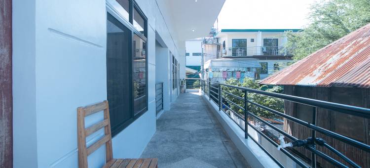 RedDoorz @ Aurea Apartelle图片