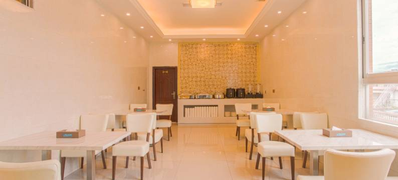 柏曼酒店(广州番禺亚运城店)图片