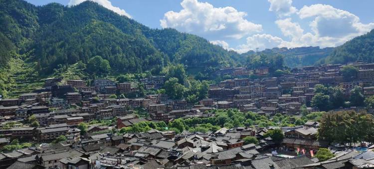 西江千户苗寨时序全景美墅图片