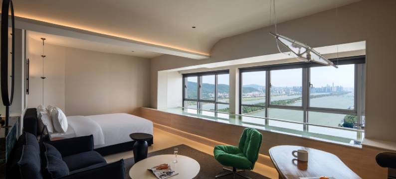 可迟江景泳池酒店图片