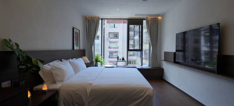 康定YeKe野可酒店(情歌广场店)图片