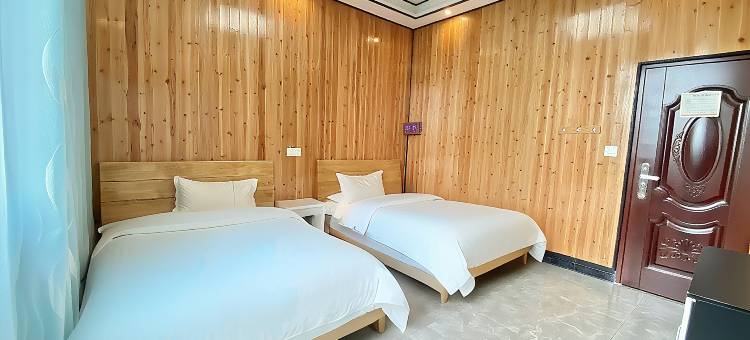 从江加榜梯田万云观景民宿图片