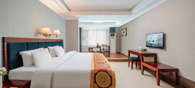 华亿优佳酒店(韶关曲江区南华寺店)图片