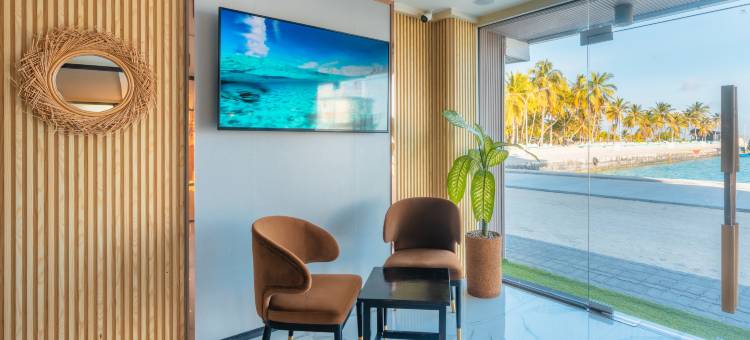 Swarn by Hawks Hotels 卡马杜巴环礁(Swarn by Hawks Hotel Kamadhoo Baa Atoll)图片