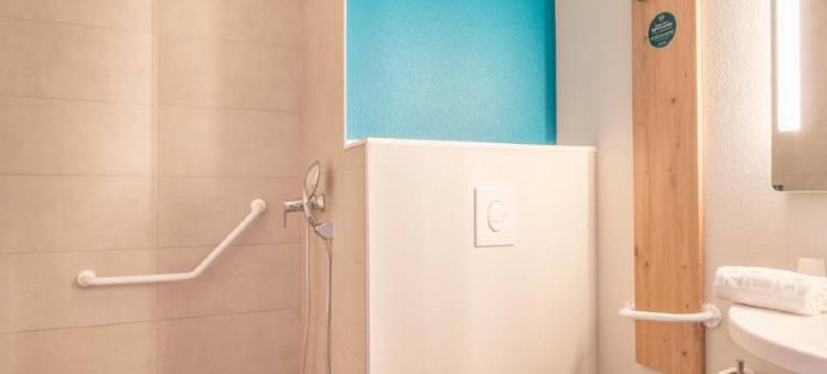 B&B HOTEL圣马丁德克罗阿尔皮勒斯卡马格(B&B Hotel Saint-Martin-De-Crau Alpilles Camargue)图片