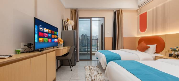 窝趣公寓(火炬开发区中山站店)图片