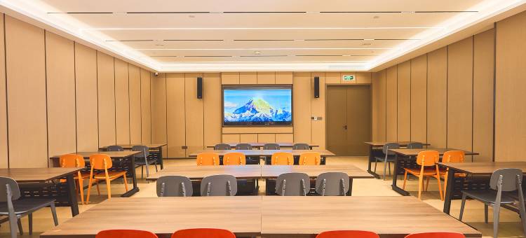 格林东方酒店(阿拉尔市政府店)图片