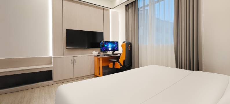 亚信电竞酒店(潮州人民广场店)图片