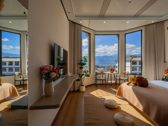 半山望月·leisure山景度假美宿(丽江三义国际机场店)