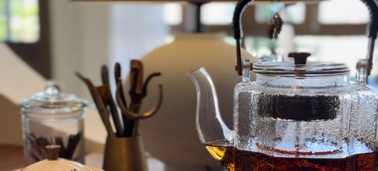 青青溪岸|360°无边泳池·一线江景度假美宿图片