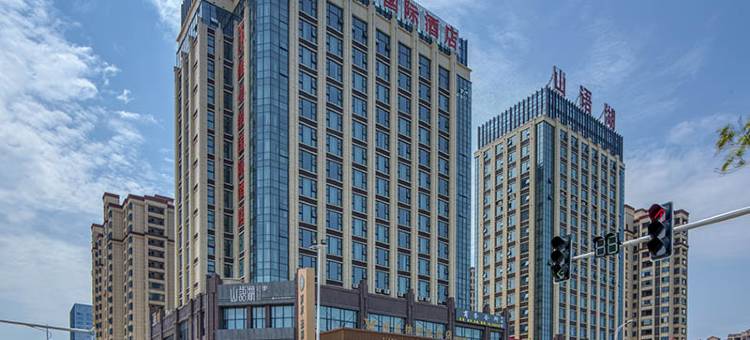 维也纳国际酒店(岳阳南湖湖滨大道店)图片