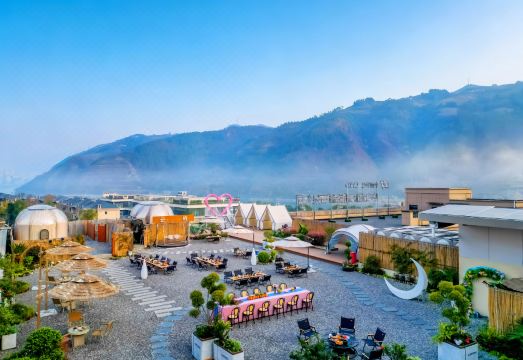 阔越云栖酒店（奉节高铁站店）外景图