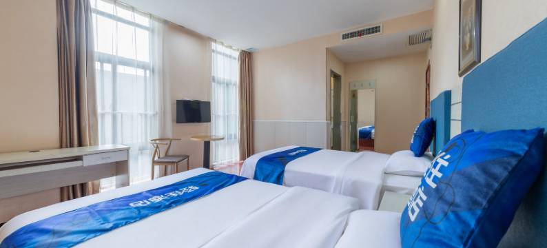 轻住·长秋商务酒店(西安建筑科技大学大雁塔地铁站店)图片