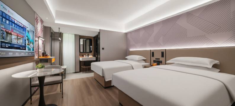 柏曼酒店(湛江鼎盛广场高铁北站店)图片