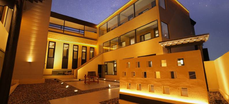 VillaCourtyard·梅里山尊别院(飞来寺景区店)图片