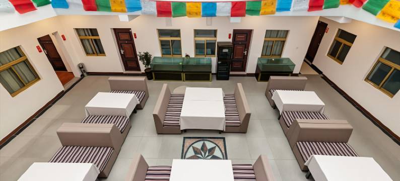 拉萨藏悦酒店图片