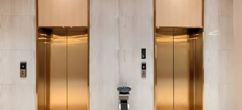 亚信电竞酒店(荆州燎原路店)图片