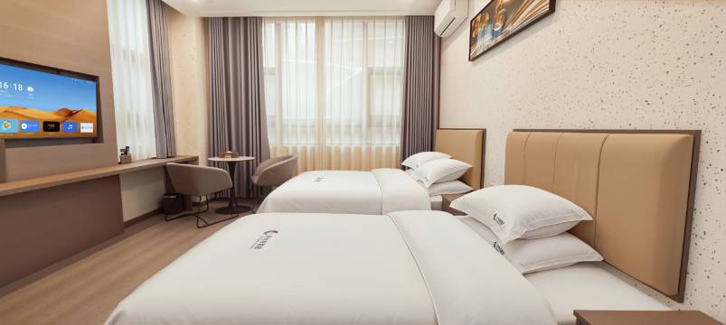 月光谷酒店(成都西华大学银杏学院店)