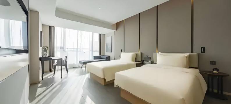 偶遇观影酒店(新乡市政府高铁东站店)图片