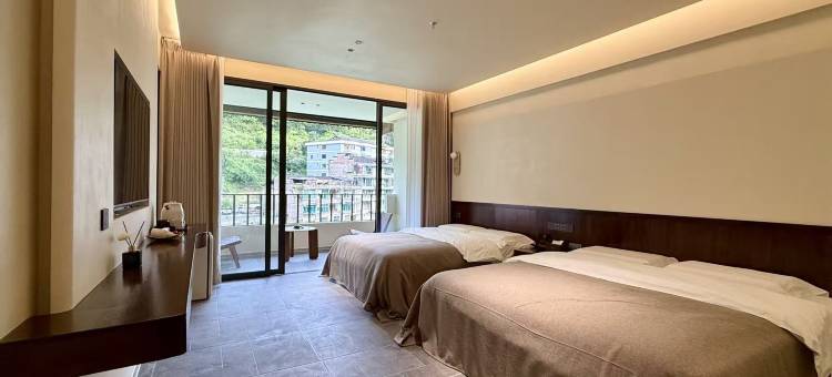 在野·轻奢VI LLA设计师美宿(镇远古城祝圣桥店)图片