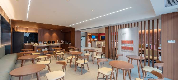 尚客优悦酒店(盐城万泰时代城大洋农民街店)图片