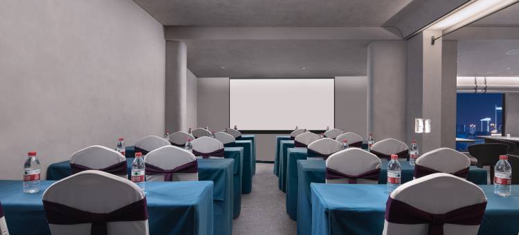 云泊欢悦酒店(阜阳师范大学清河路校区市政府店)图片