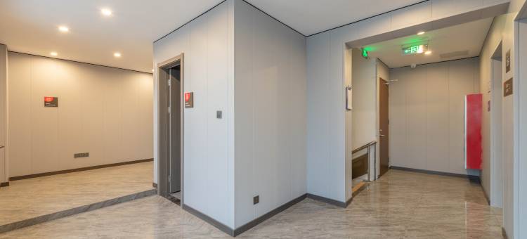 派酒店(上虞汽车东站大通农批市场店)图片