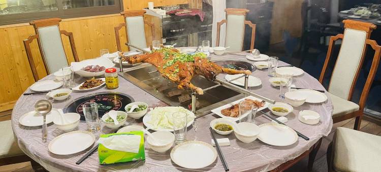 滨江假日酒店(珞璜站店)图片