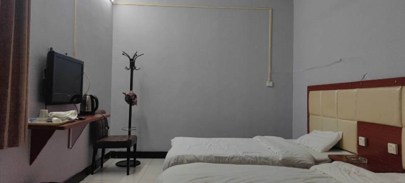 西安旅佳宾馆(太白南路地铁站店)图片