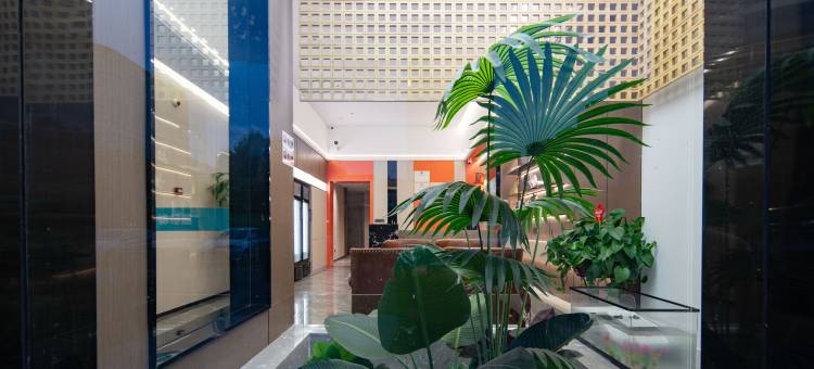 银座佳驿轻居酒店(济南大明湖站全福立交桥店)图片