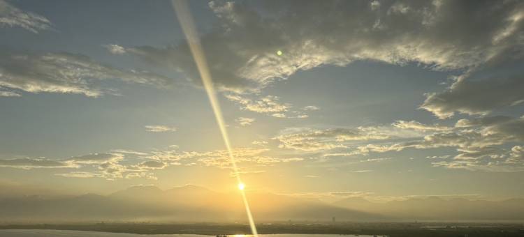 緩慢大鵬灣图片