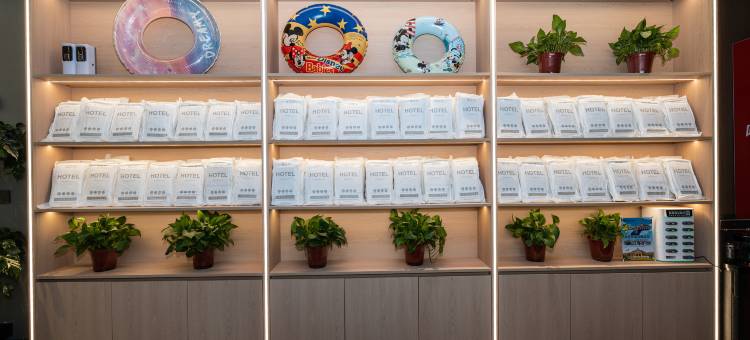 云岩素柏主题酒店(新密银基国际旅游度假区店)图片