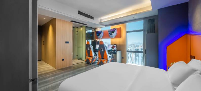 拉铂尔电竞酒店(观音桥九街店)图片