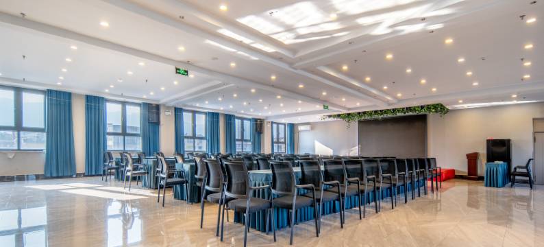 林州银都商务酒店(汽车站店)图片