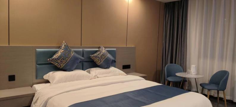 奇台金麦浪酒店(第一人民医院店)图片