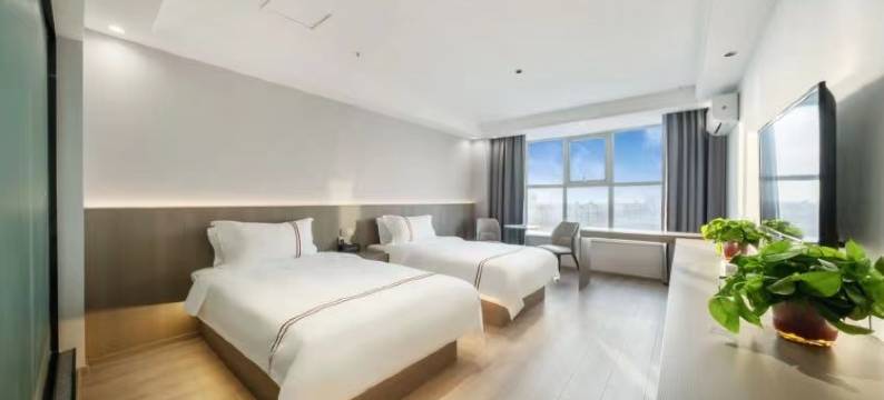 凤台新合商务酒店(凤台南站店)图片