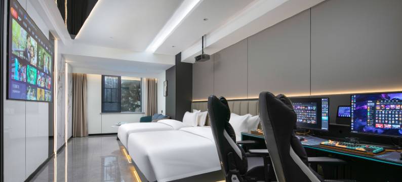 迪丰电竞酒店(长沙火车站锦泰广场地铁站店)图片