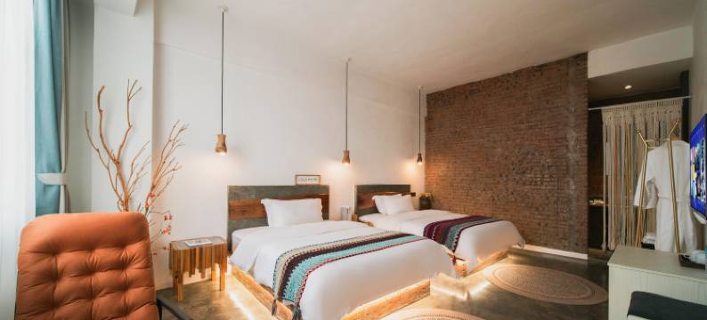 罗平文笔阁酒店图片