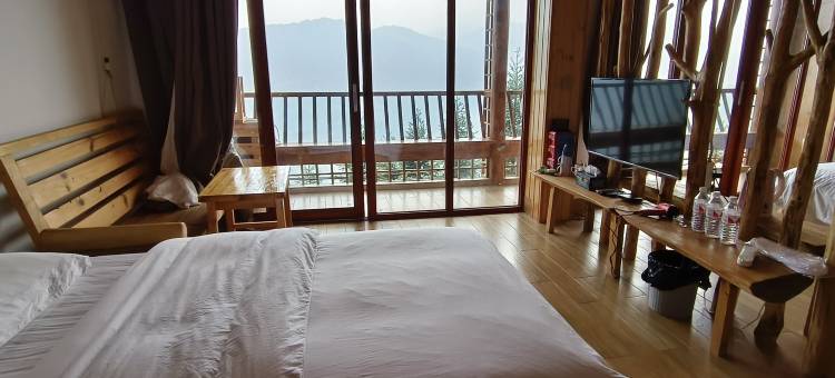 从江半山居客栈图片