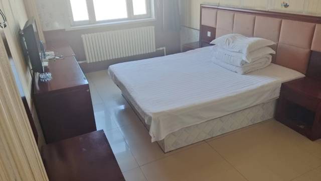 兰西世家假日宾馆