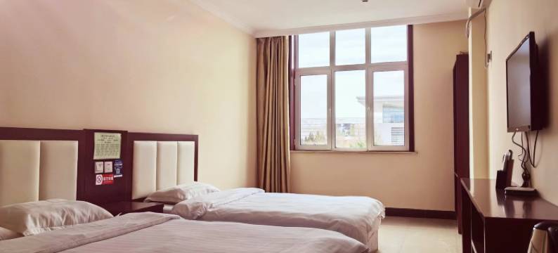 北戴河盛世宾馆电梯客房(北戴河火车站店)图片