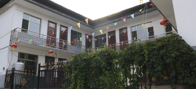 骆驼王子民宿(麦积山石窟景区店)图片